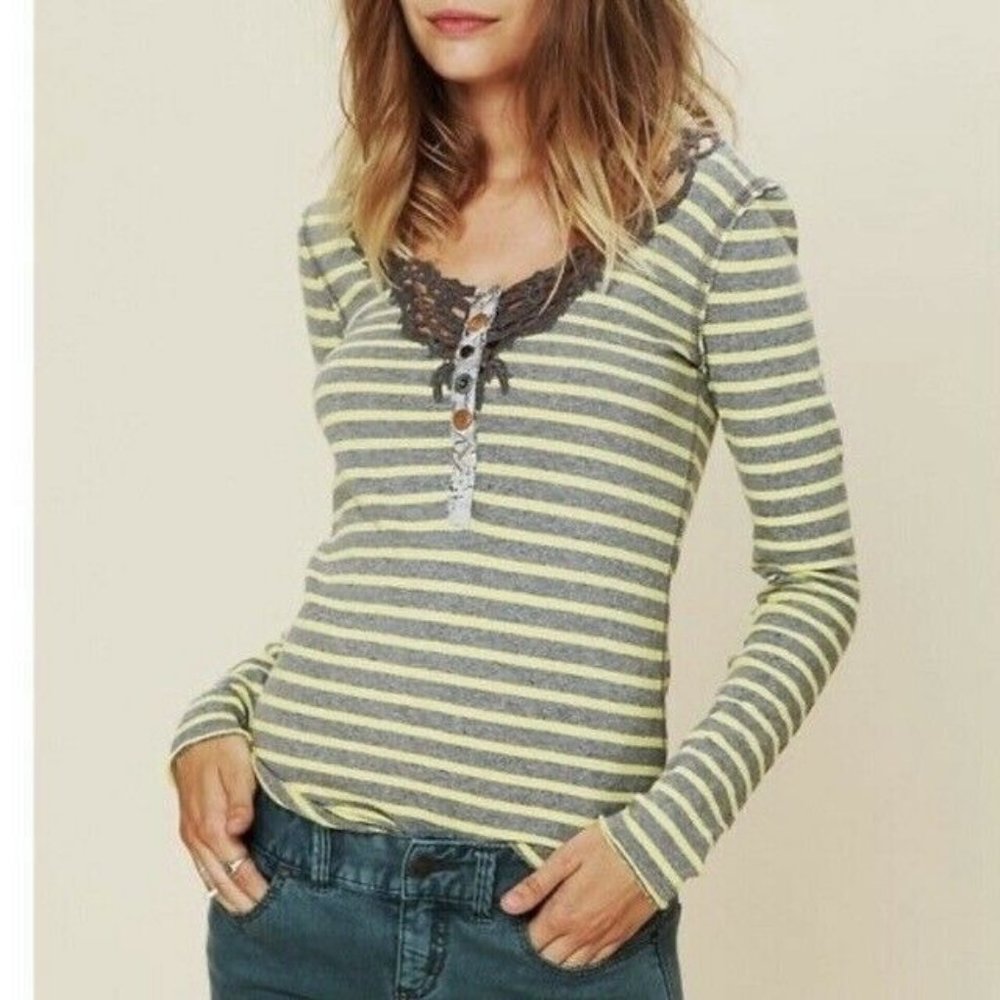 Free People Henley Top Size Small - Picture 9 of 11